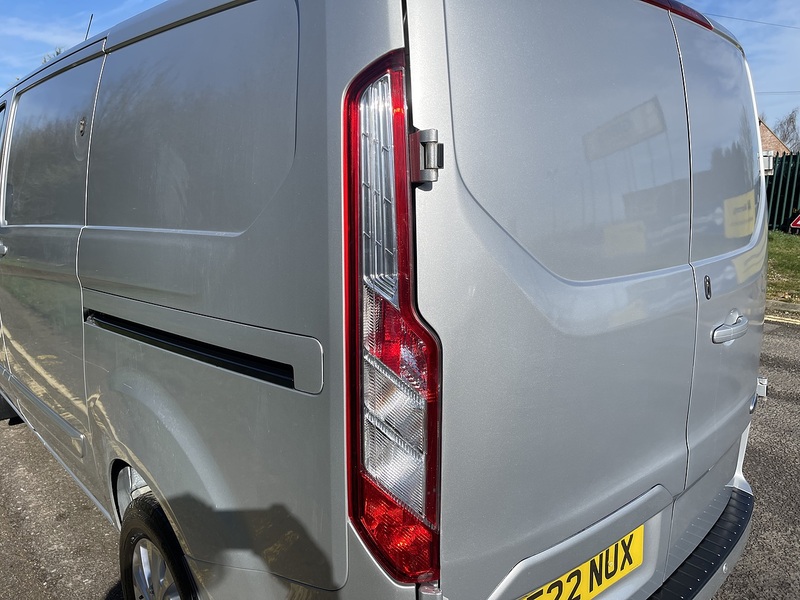 Ford Transit Custom 2.0 300 EcoBlue Limited L1 H1 Euro 6 (s/s) 5dr - U656