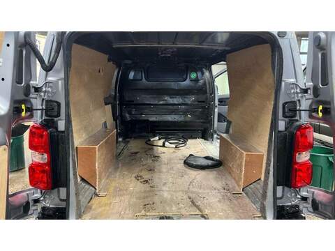 Peugeot e-Expert e 1000 75kWh Professional Long Panel Van Auto LWB 6dr - U657