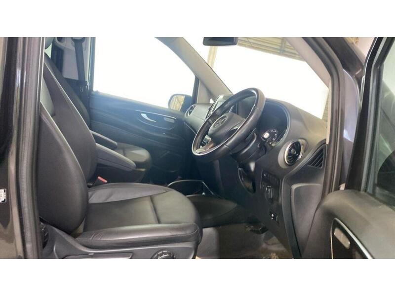Mercedes-Benz Vito 2.0 119 CDI Sport Crew Van G-Tronic RWD L2 Euro 6 (s/s) 5dr (LWB) - U658