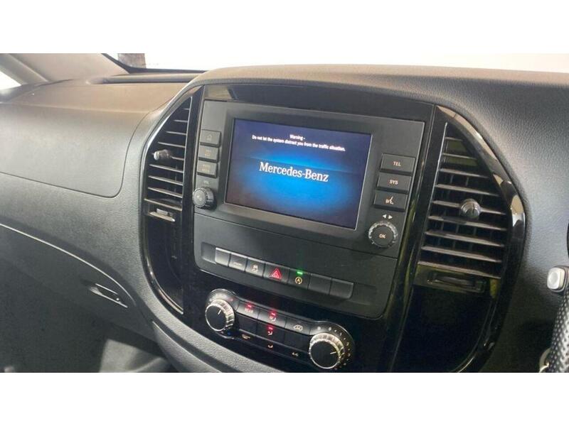 Mercedes-Benz Vito 2.0 119 CDI Sport Crew Van G-Tronic RWD L2 Euro 6 (s/s) 5dr (LWB) - U658