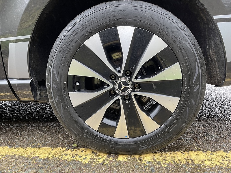 Mercedes-Benz Vito Vito Sport Combi Van 1 Automatic Diesel - U658