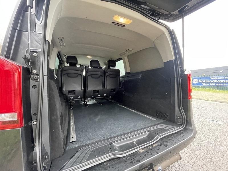 Mercedes-Benz Vito Vito Sport Combi Van 1 Automatic Diesel - U658