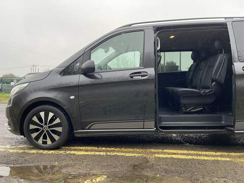 Mercedes-Benz Vito Vito Sport Combi Van 1 Automatic Diesel - U658