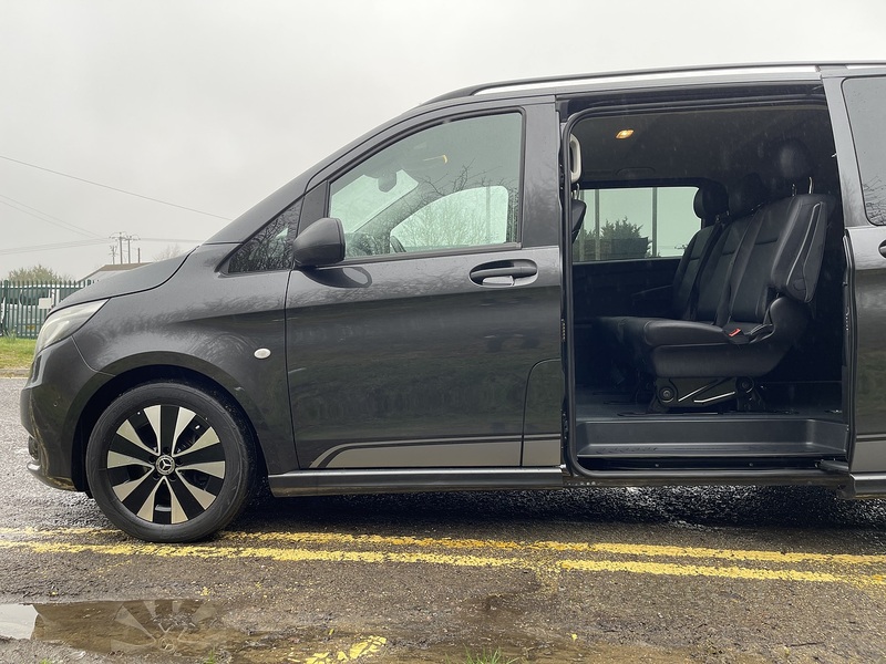 Mercedes-Benz Vito Vito Sport Combi Van 1 Automatic Diesel - U658