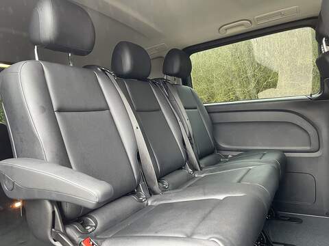 Mercedes-Benz Vito Vito Sport Combi Van 1 Automatic Diesel - U658