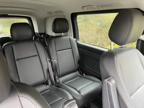 Mercedes-Benz Vito Vito Sport Combi Van 1 Automatic Diesel - U658