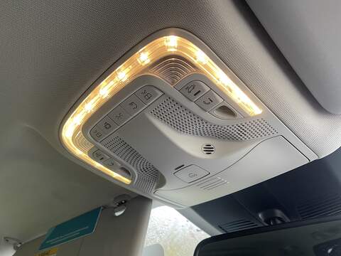 Mercedes-Benz Vito Vito Sport Combi Van 1 Automatic Diesel - U658