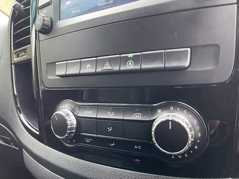 Mercedes-Benz Vito Vito Sport Combi Van 1 Automatic Diesel - U658