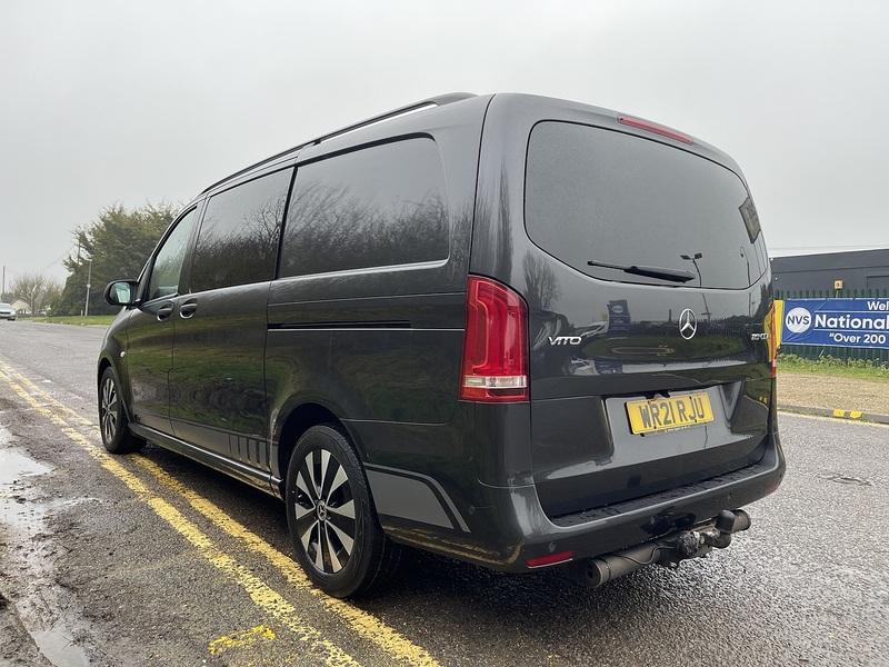 Mercedes-Benz Vito Vito Sport Combi Van 1 Automatic Diesel - U658