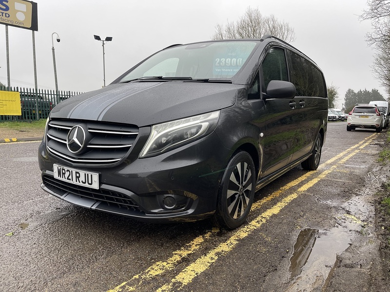 Mercedes-Benz Vito Vito Sport Combi Van 1 Automatic Diesel - U658