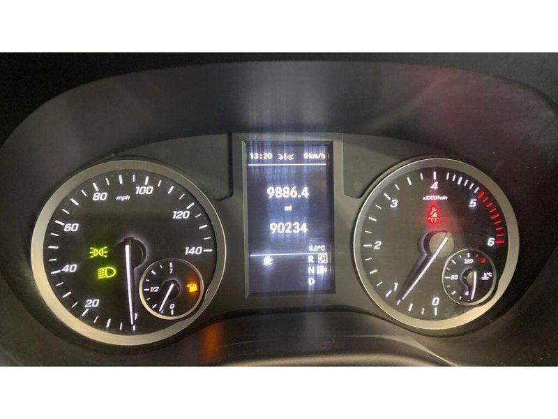 Mercedes-Benz Vito Vito Sport Combi Van 1 Automatic Diesel - U658