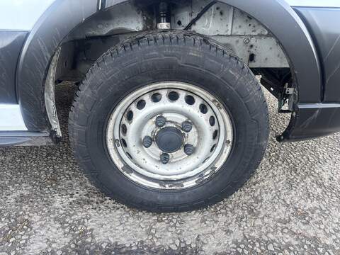 Ford Transit 2.0 350 EcoBlue Leader RWD L3 H3 Euro 6 (s/s) 5dr - U660