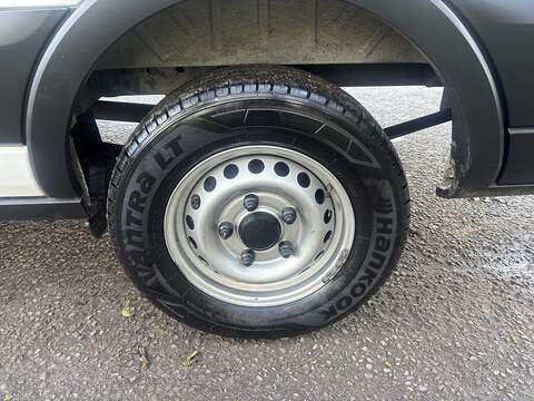 Ford Transit 2.0 350 EcoBlue Leader RWD L3 H3 Euro 6 (s/s) 5dr - U660