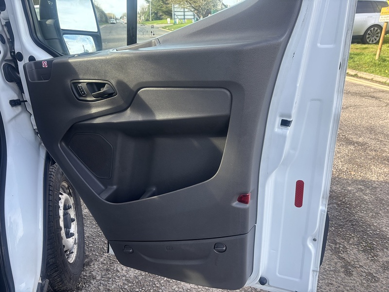 Ford Transit 2.0 350 EcoBlue Leader RWD L3 H3 Euro 6 (s/s) 5dr - U660