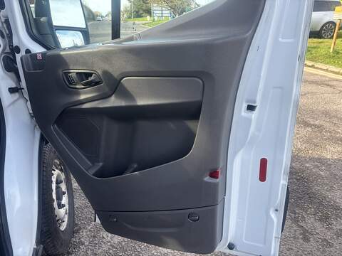 Ford Transit 2.0 350 EcoBlue Leader RWD L3 H3 Euro 6 (s/s) 5dr - U660