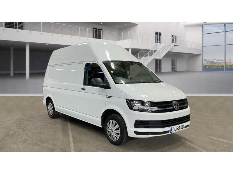 Volkswagen Transporter 2.0 TDI T28 Trendline FWD LWB Euro 6 (s/s) 5dr - U669