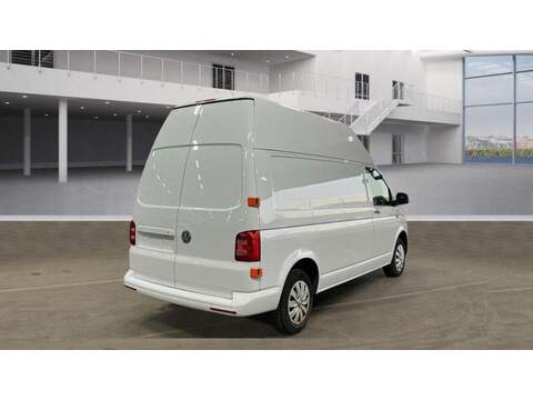 Volkswagen Transporter 2.0 TDI T28 Trendline FWD LWB Euro 6 (s/s) 5dr - U669