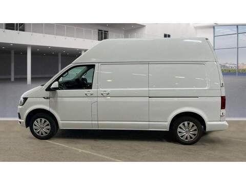 Volkswagen Transporter 2.0 TDI T28 Trendline FWD LWB Euro 6 (s/s) 5dr - U669