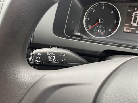 Volkswagen Transporter 2.0 TDI T28 Trendline FWD LWB Euro 6 (s/s) 5dr - U669