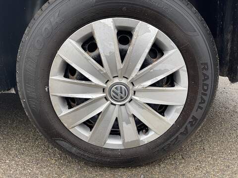 Volkswagen Transporter 2.0 TDI T28 Trendline FWD LWB Euro 6 (s/s) 5dr - U669