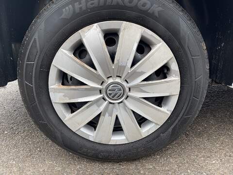 Volkswagen Transporter 2.0 TDI T28 Trendline FWD LWB Euro 6 (s/s) 5dr - U669