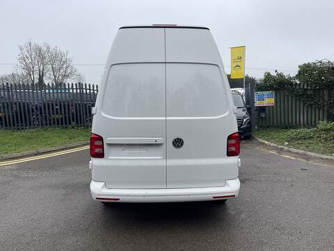 Volkswagen Transporter 2.0 TDI T28 Trendline FWD LWB Euro 6 (s/s) 5dr - U669
