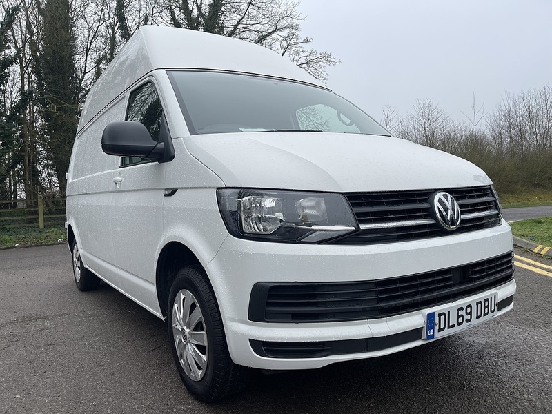 Volkswagen Transporter 2.0 TDI T28 Trendline FWD LWB Euro 6 (s/s) 5dr - U669