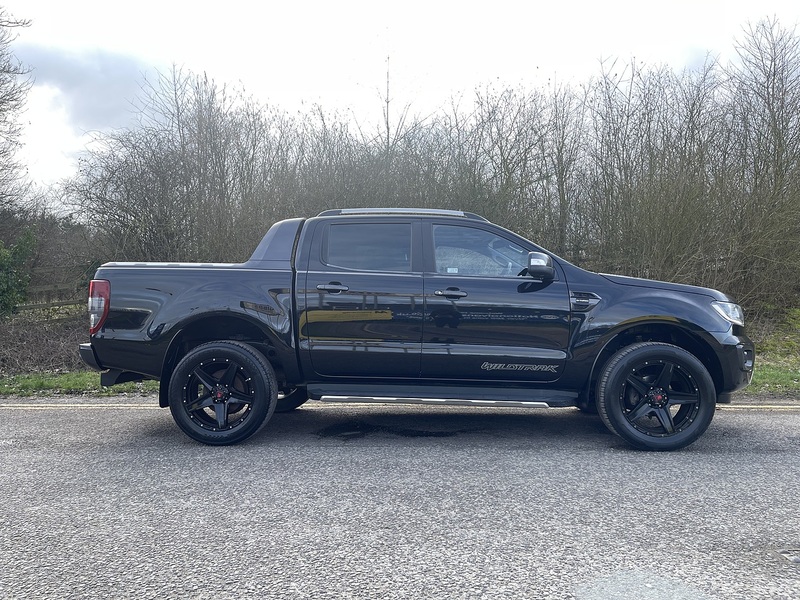 Ford Ranger 2.0 EcoBlue Wildtrak Pickup Double Cab 4dr Diesel Auto 4WD Euro 6 (s/s) (213 ps) - U670