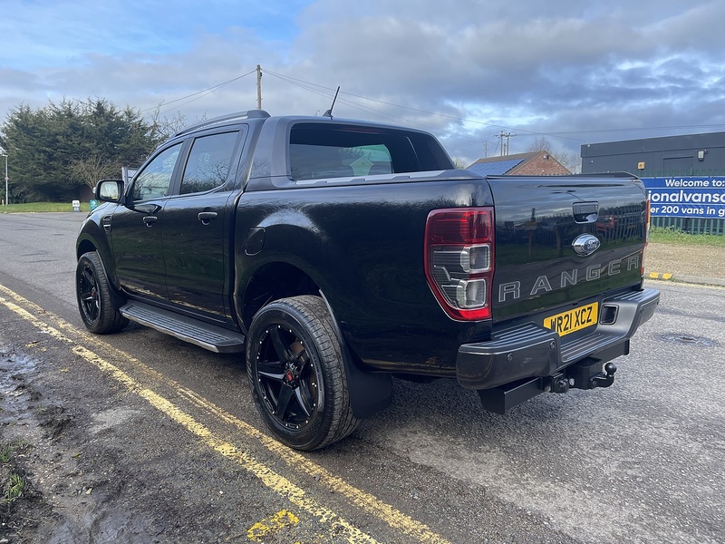 Ford Ranger 2.0 EcoBlue Wildtrak Pickup Double Cab 4dr Diesel Auto 4WD Euro 6 (s/s) (213 ps) - U670