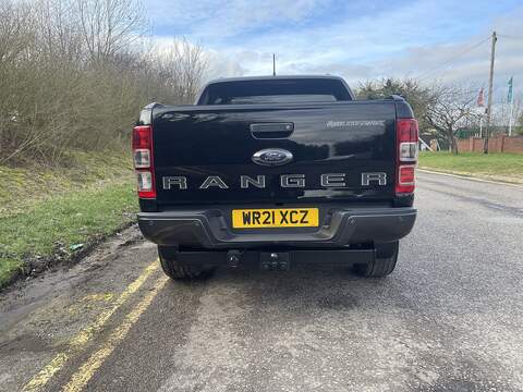 Ford Ranger 2.0 EcoBlue Wildtrak Pickup Double Cab 4dr Diesel Auto 4WD Euro 6 (s/s) (213 ps) - U670