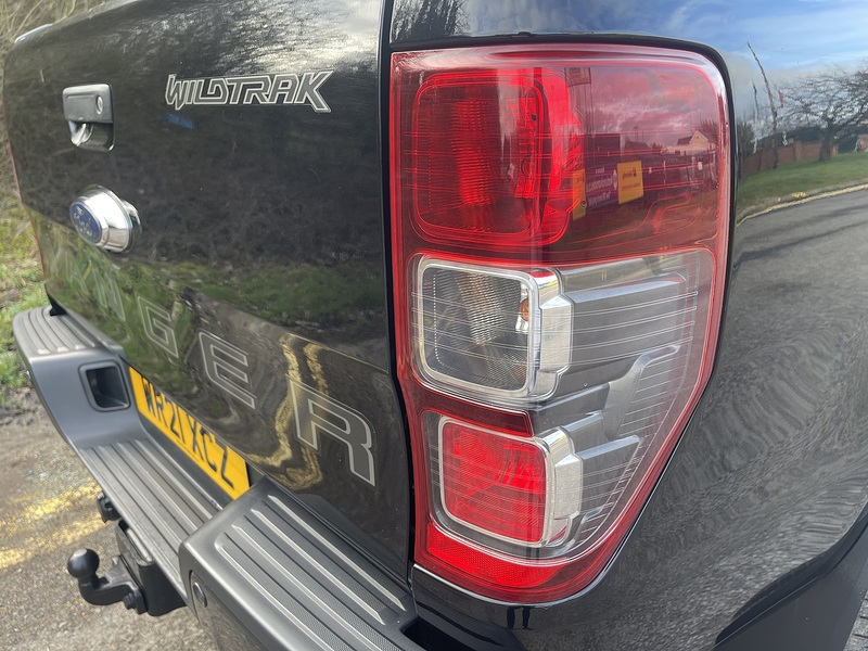 Ford Ranger 2.0 EcoBlue Wildtrak Pickup Double Cab 4dr Diesel Auto 4WD Euro 6 (s/s) (213 ps) - U670