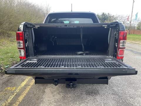 Ford Ranger 2.0 EcoBlue Wildtrak Pickup Double Cab 4dr Diesel Auto 4WD Euro 6 (s/s) (213 ps) - U670