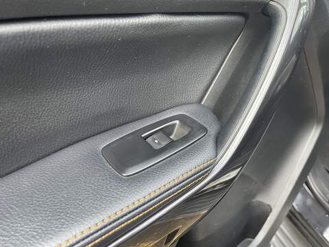 Ford Ranger 2.0 EcoBlue Wildtrak Pickup Double Cab 4dr Diesel Auto 4WD Euro 6 (s/s) (213 ps) - U670