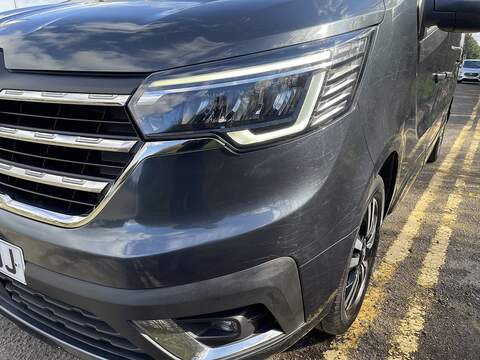 Renault Trafic 2.0 dCi Blue LL30 Sport+ L2 H1 Euro 6 (s/s) 5dr - U672