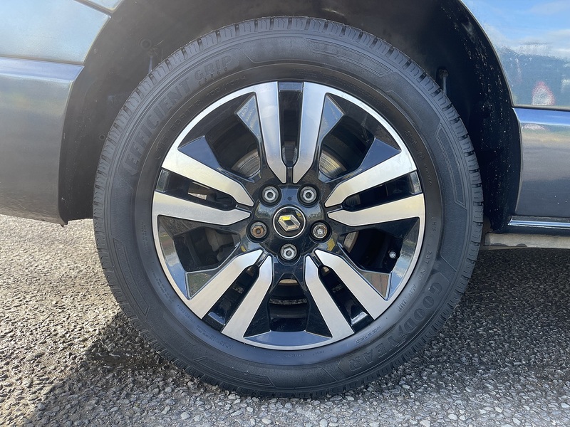 Renault Trafic 2.0 dCi Blue LL30 Sport+ L2 H1 Euro 6 (s/s) 5dr - U672