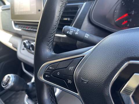 Renault Trafic 2.0 dCi Blue LL30 Sport+ L2 H1 Euro 6 (s/s) 5dr - U672