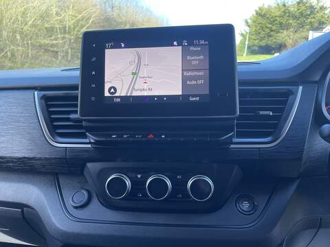 Renault Trafic 2.0 dCi Blue LL30 Sport+ L2 H1 Euro 6 (s/s) 5dr - U672