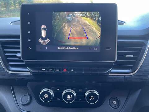 Renault Trafic 2.0 dCi Blue LL30 Sport+ L2 H1 Euro 6 (s/s) 5dr - U672