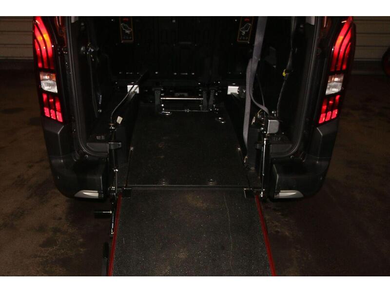 Peugeot Rifter 1.5 BlueHDi Allure Premium Standard MPV Euro 6 (s/s) 5dr - U673