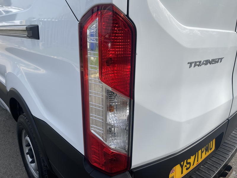 Ford Transit 2.0 350 EcoBlue Leader FWD L3 H2 Euro 6 (s/s) 5dr - U675