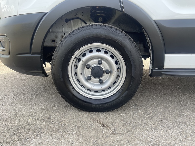 Ford Transit 2.0 350 EcoBlue Leader FWD L3 H2 Euro 6 (s/s) 5dr - U675