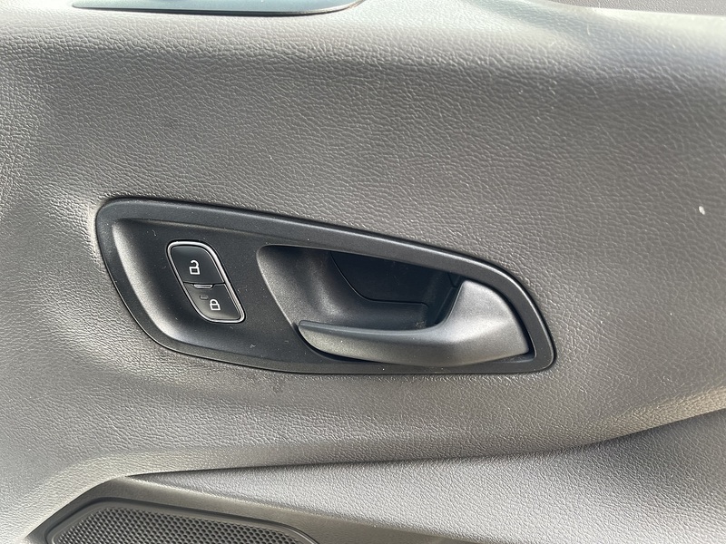 Ford Transit 2.0 350 EcoBlue Leader FWD L3 H2 Euro 6 (s/s) 5dr - U675