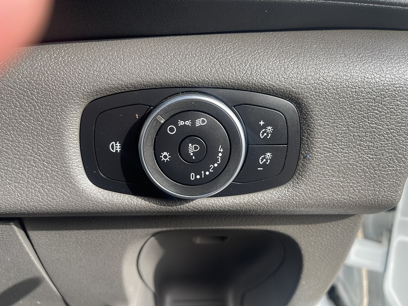 Ford Transit 2.0 350 EcoBlue Leader FWD L3 H2 Euro 6 (s/s) 5dr - U675