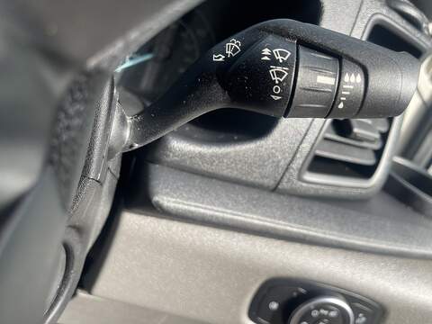 Ford Transit 2.0 350 EcoBlue Leader FWD L3 H2 Euro 6 (s/s) 5dr - U675