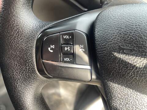 Ford Transit 2.0 350 EcoBlue Leader FWD L3 H2 Euro 6 (s/s) 5dr - U675