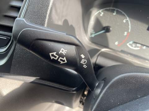 Ford Transit 2.0 350 EcoBlue Leader FWD L3 H2 Euro 6 (s/s) 5dr - U675