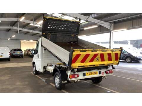 Peugeot Boxer BLUEHDI TIPPER 335 L2 - U676