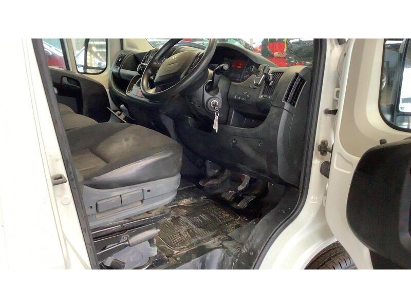 Peugeot Boxer BLUEHDI TIPPER 335 L2 - U676