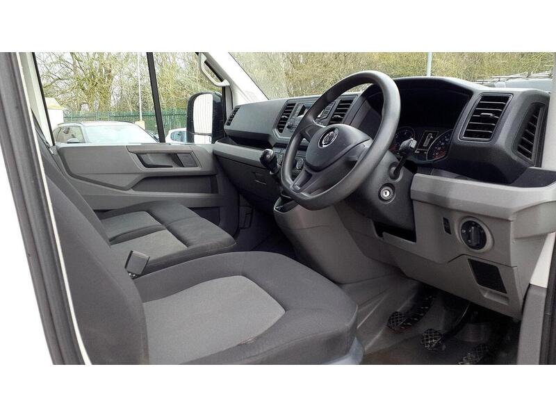 Volkswagen Crafter 2.0 TDI CR35 BlueMotion Tech Startline FWD MWB High Roof Euro 6 (s/s) 5dr - U679