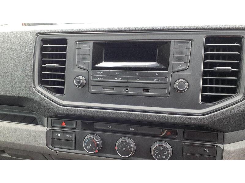 Volkswagen Crafter 2.0 TDI CR35 BlueMotion Tech Startline FWD MWB High Roof Euro 6 (s/s) 5dr - U679